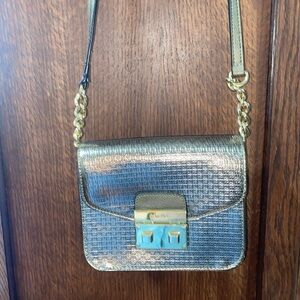 Calvin Klein golden crossbody